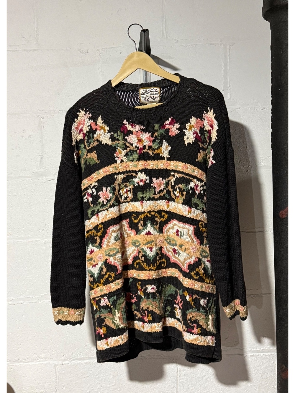 Vintage heirloom collectibles size small floral motif romantic pullover sweater
